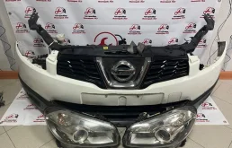 Фара ксенон левая для Nissan Qashqai 2008 года на фотографиях