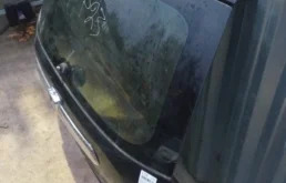 Крышка багажника для Honda CR-V 2006 года на фотографиях