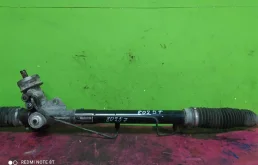 Рулевая рейка для Volkswagen Passat 1996 года на фотографиях