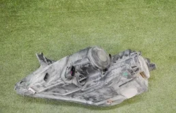 Фара ксенон левая для Volkswagen Tiguan 2015 года на фотографиях