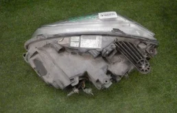 Фара ксенон левая для Mercedes-Benz GLK class 2008 года на фотографиях