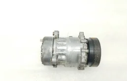 Компрессор кондиционера для Skoda Octavia 1999 года на фотографиях