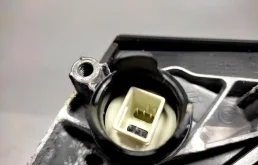 Стекла и зеркала для BMW 3er 2006 года на фотографиях