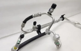 Трубка кондиционера для Hyundai Tucson 2015 года на фотографиях