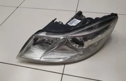 Фары для Skoda Octavia 2012 года на фотографиях