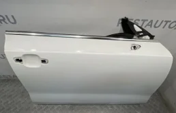 Дверь передняя правая для Audi A7 2012 года на фотографиях