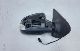 Зеркало боковое правое для Renault Logan 2018 года на фотографиях