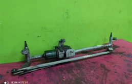 Мотор стеклоочистителя для Volkswagen Tiguan 2016 года на фотографиях