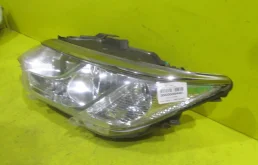 Фара левая для Toyota Camry 2013 года на фотографиях