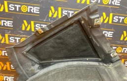 Подкрылок передний левый для Audi A7 2010 года на фотографиях