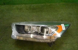 Фара левая для Ford Kuga 2015 года на фотографиях