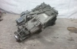 Раздатка для Mitsubishi Pajero 2012 года на фотографиях