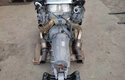 Двигатель для Mercedes-Benz C class 2018 года на фотографиях