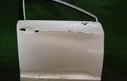 Дверь передняя правая для Lexus RX 2010 года на фотографиях