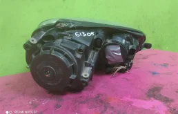 Фара левая для Volkswagen Jetta 2009 года на фотографиях