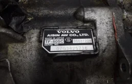 АКПП для Volvo XC70 2011 года на фотографиях