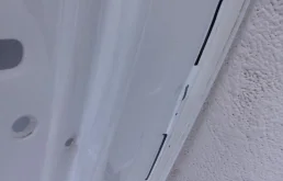 Накладка на дверь задняя правая для Hyundai Solaris 2018 года на фотографиях