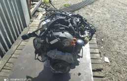 Двигатель без навесного для Volkswagen Tiguan 2016 года на фотографиях