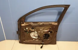 Дверь передняя правая для Volkswagen Jetta 2008 года на фотографиях