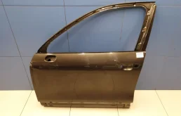 Дверь передняя левая для Volkswagen Touareg 2017 года на фотографиях