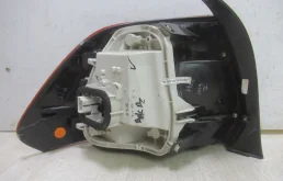 Фонарь внешний правый для Volkswagen Polo 2017 года на фотографиях