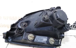 Фара правая для Hyundai Tucson 2005 года на фотографиях