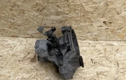 АКПП для Volkswagen Golf 2014 года на фотографиях