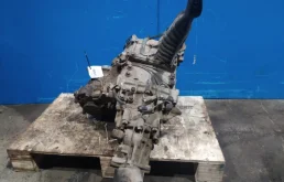 Раздатка для Mitsubishi Pajero 1998 года на фотографиях