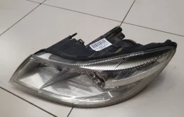 Фары для Skoda Octavia 2012 года на фотографиях