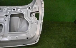 Крышка багажника для Hyundai ix35 2012 года на фотографиях