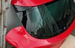 Дверь багажника для Opel Astra 2017 года на фотографиях