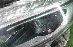 Фары для Mercedes-Benz Vito 2017 года на фотографиях