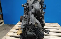 Двигатель без навесного для Subaru Legacy 2008 года на фотографиях