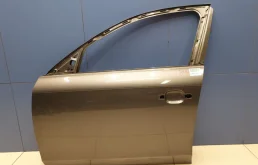 Дверь передняя левая для Audi A4 2012 года на фотографиях