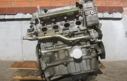 Двигатель без навесного для Mazda Familia 2007 года на фотографиях