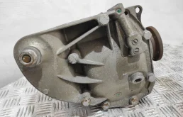 Редуктор заднего моста для BMW 3er 2006 года на фотографиях