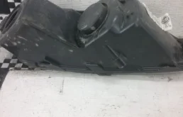 Противотуманка (ПТФ) передняя левая для Volkswagen Polo 2014 года на фотографиях