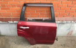 Дверь задняя правая для Subaru Forester 2012 года на фотографиях