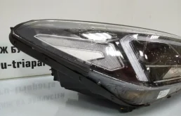 Фара правая для Hyundai Tucson 2021 года на фотографиях