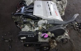 Двигатель для Lexus RX 2004 года на фотографиях