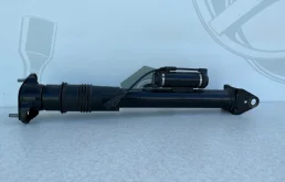 Амортизатор задний правый для Mercedes-Benz GL class 2010 года на фотографиях