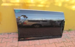 Дверь передняя правая для Volkswagen Jetta 2008 года на фотографиях