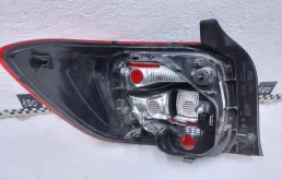 Фонарь правый для Renault Logan 2016 года на фотографиях