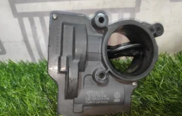 Дроссельная заслонка для Volkswagen Passat 2014 года на фотографиях