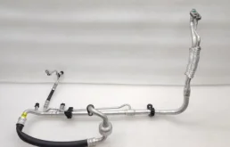 Трубка кондиционера для Hyundai Tucson 2015 года на фотографиях