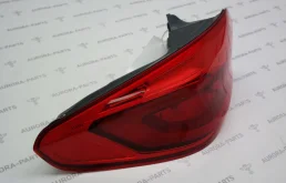 Фонарь внешний левый для BMW 5er 2014 года на фотографиях