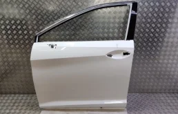 Дверь передняя левая для Lexus RX 2022 года на фотографиях