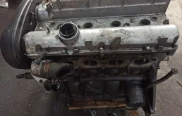 Двигатель для Opel Vectra 1999 года на фотографиях