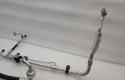 Трубка кондиционера для Hyundai Tucson 2015 года на фотографиях