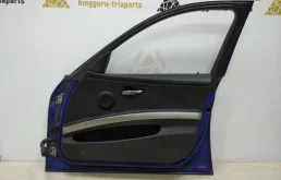 Дверь передняя правая для BMW 3er 2009 года на фотографиях